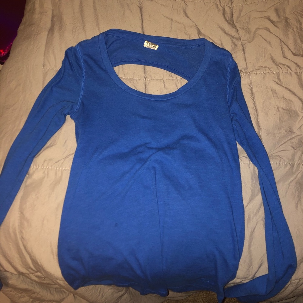 Blue longsleeve